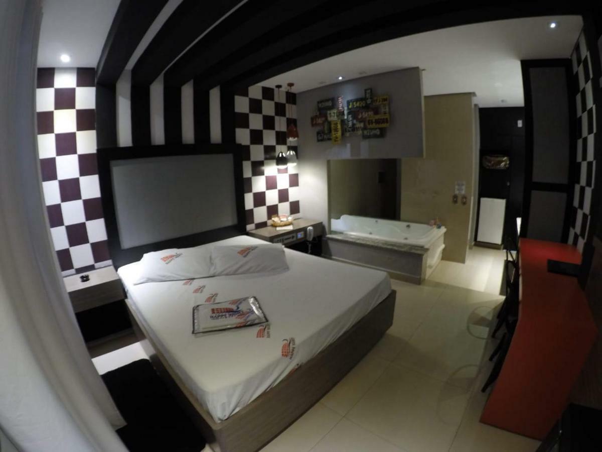 Happy Night (Adults Only) Hotel Cotia  Ngoại thất bức ảnh